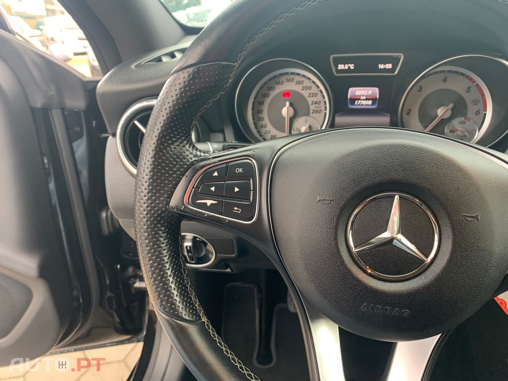 Mercedes-Benz CLA 180 d Shooting Brake