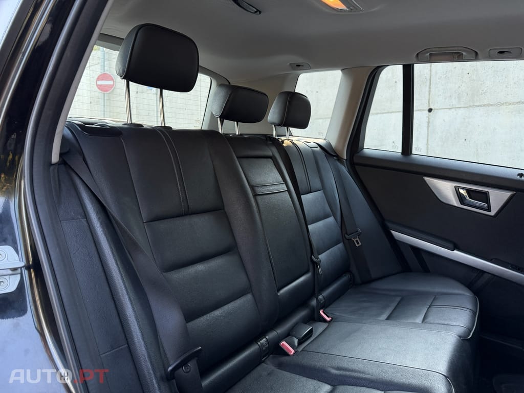 Mercedes-Benz GLK 350 3.0 V6 224cv 4MATIC 7G-Tronic