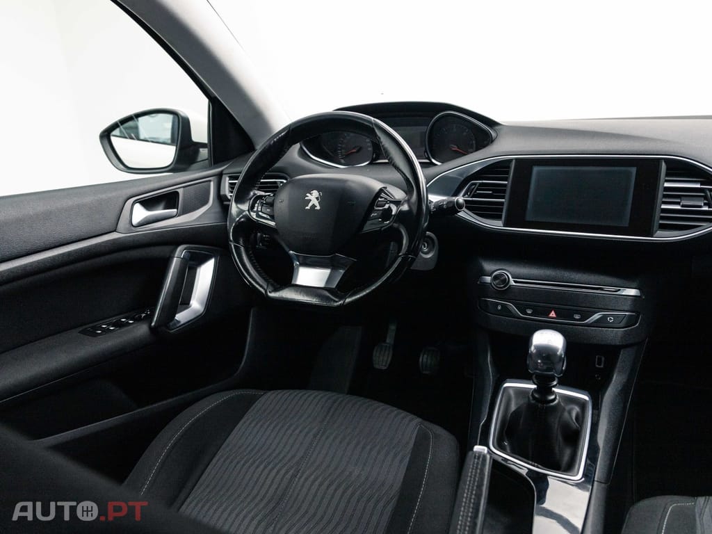 Peugeot 308 1.6 e-HDi Active J17