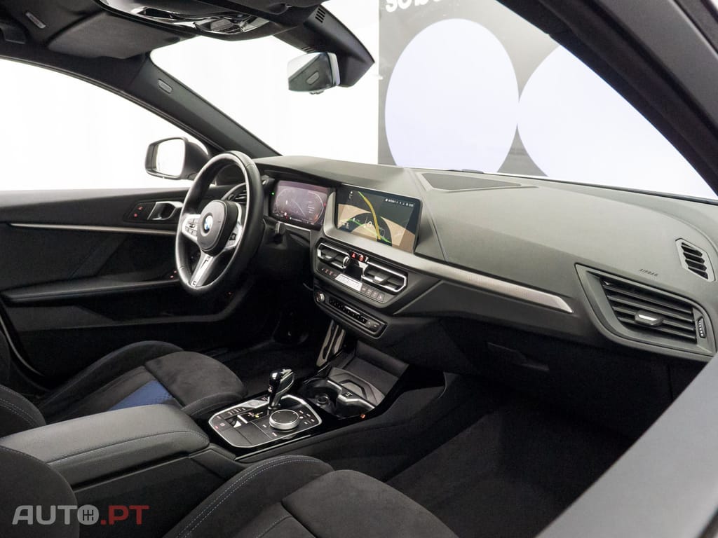 BMW 116 d Pack Desportivo M Auto