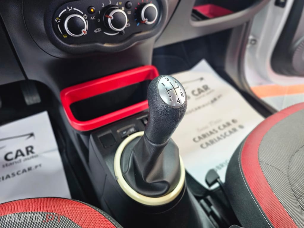 Renault Twingo 1.0 SCe Night&Day
