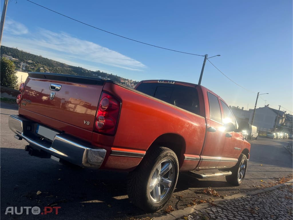 Dodge RAM 4.7 v8 235cv Big Horn Edition