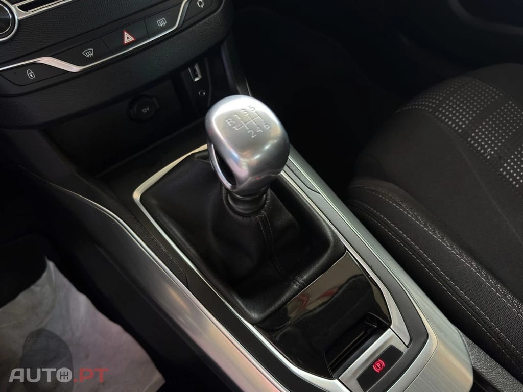 Peugeot 308 1.6 BlueHDi Allure