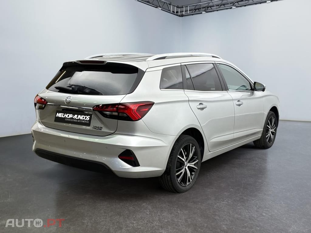 MG MG5 61 kWh Luxury