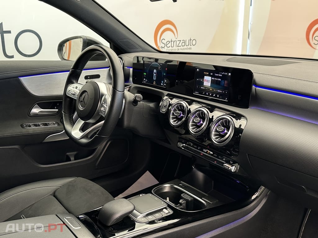Mercedes-Benz A 250 e 8G-DCT AMG Line