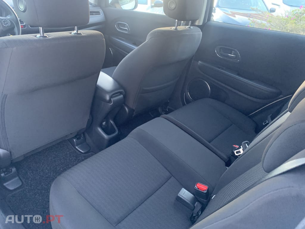 Honda HR-V 1.6 i-DTEC Elegance + Connect Navi