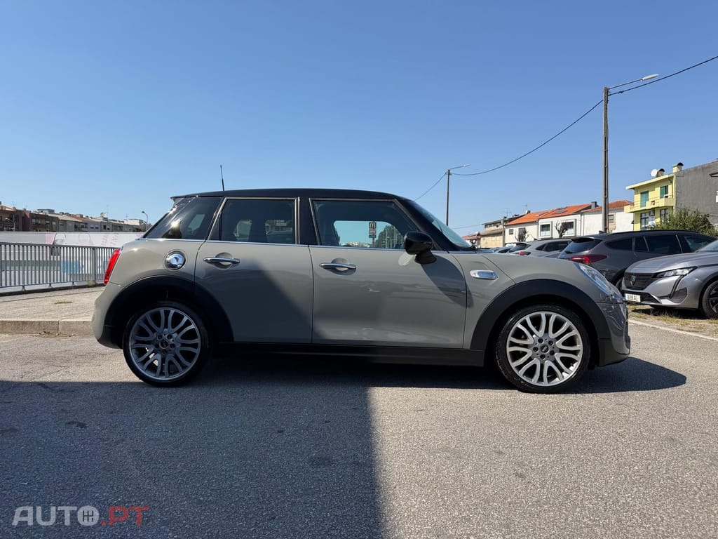 MINI Cooper Cooper SD