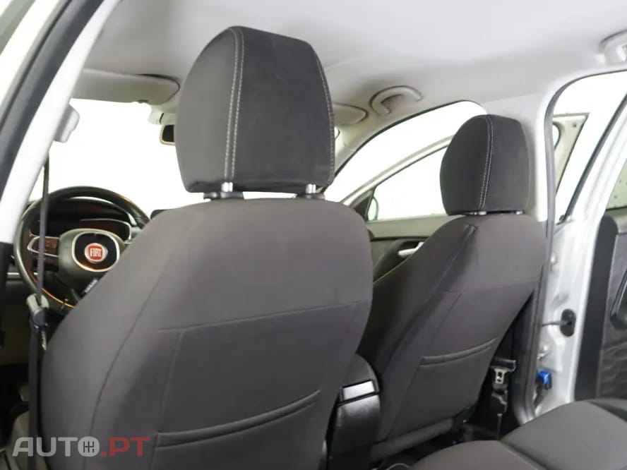Fiat Tipo 1.3 M-Jet Lounge