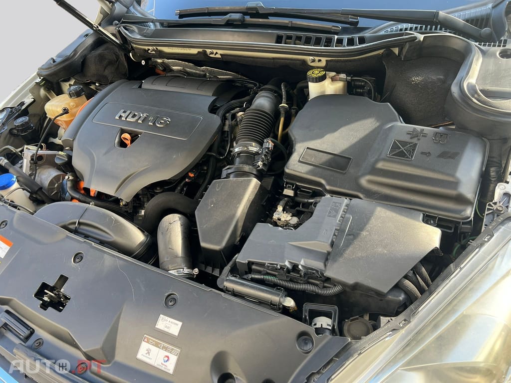 Peugeot 508 2.0 Hybrid4 200cv