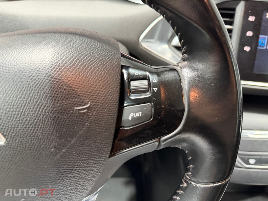 Peugeot 308 1.2 PureTech Active Business