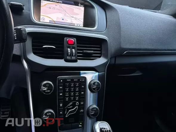 Volvo V40 1.6 D2 R-Design