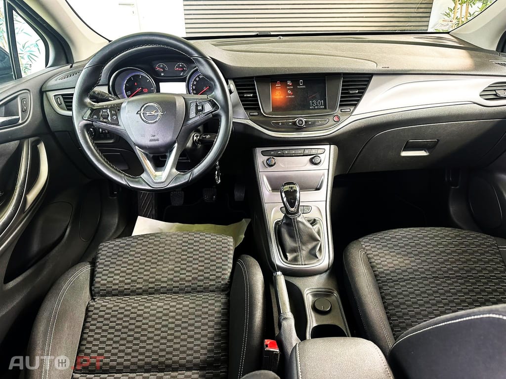 Opel Astra Dynamic S/S