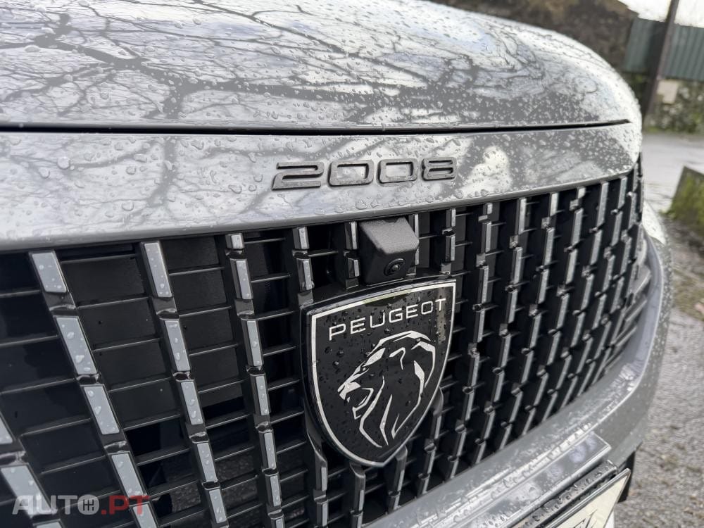 Peugeot E-2008 54 kWh GT