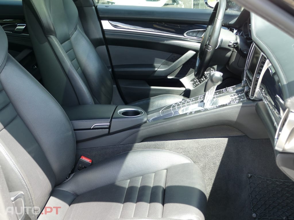 Porsche Panamera S e-Hybrid
