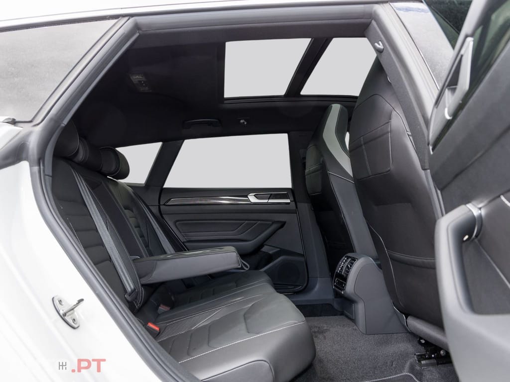 Volkswagen Arteon I.V.A DEDUTIVEL eHybrid R-LINE 