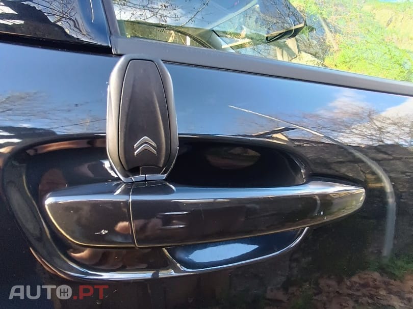 Citroen C4 Cactus BlueHDi 100 Stop&Start C-SERIES