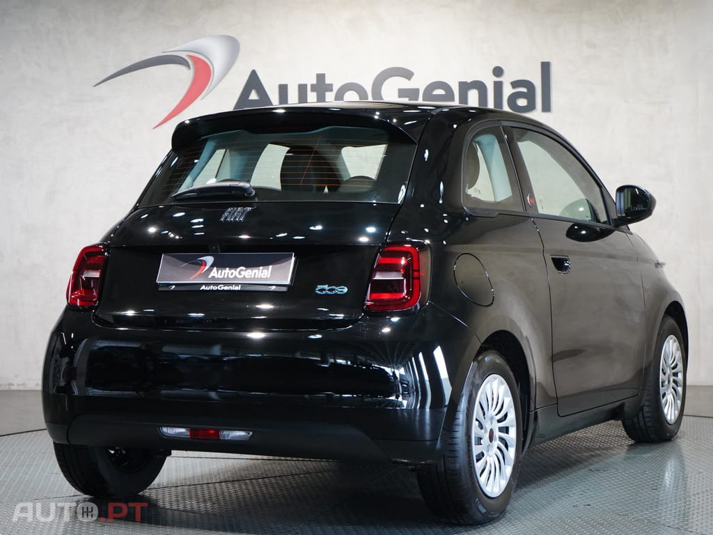 Fiat 500e Berlina Série 4 42 kWh (Red)