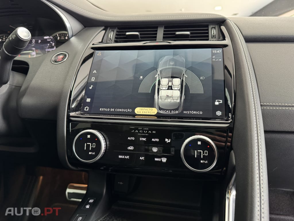 Jaguar E-Pace 1.5 P300e R-Dynamic HSE AWD Aut.