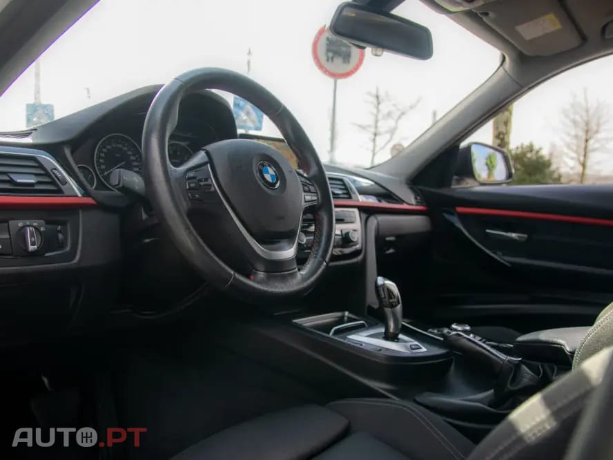 BMW 330 e iPerformance Line Luxury