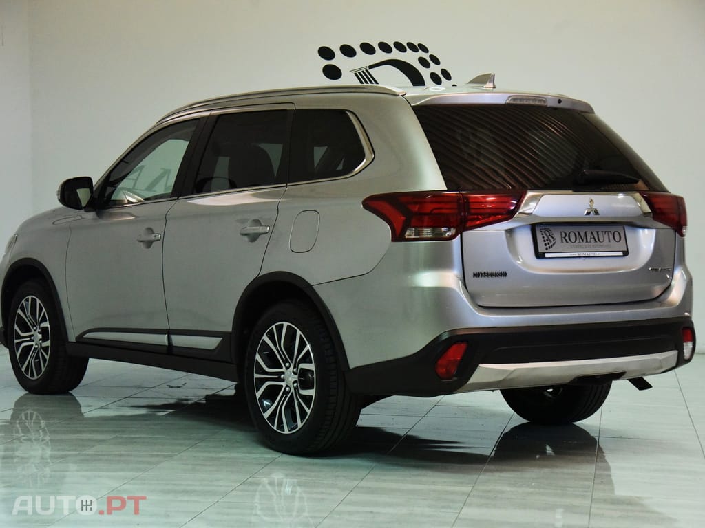 Mitsubishi Outlander 2.2 DI-D Intense