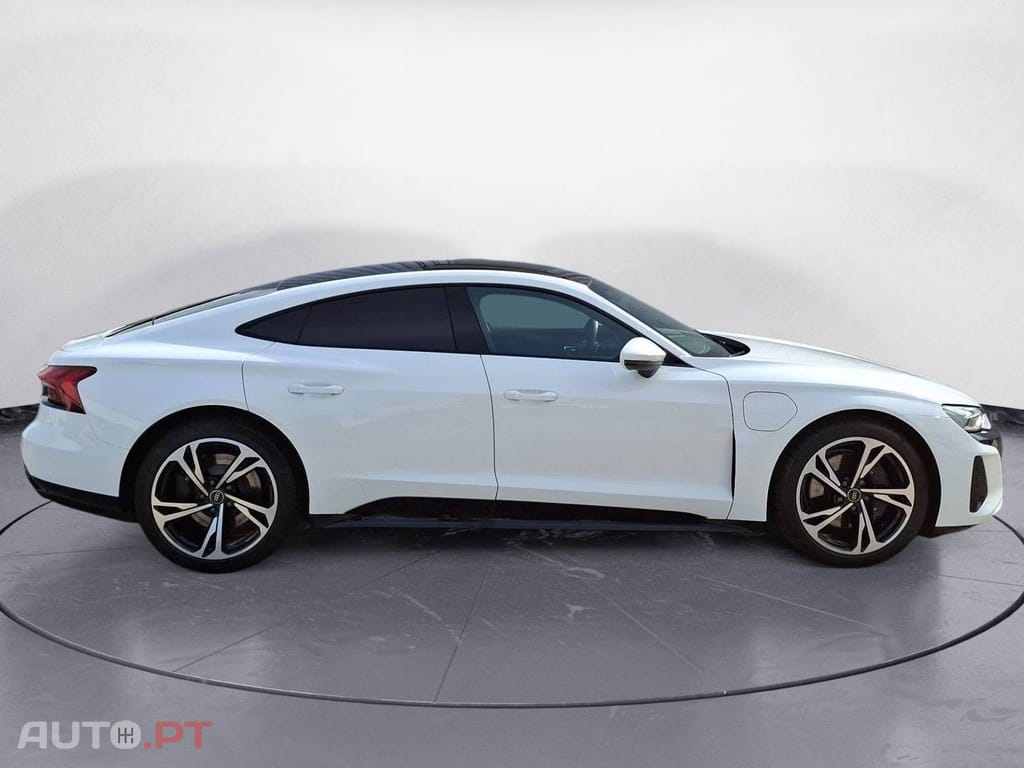 Audi E-Tron GT quattro
