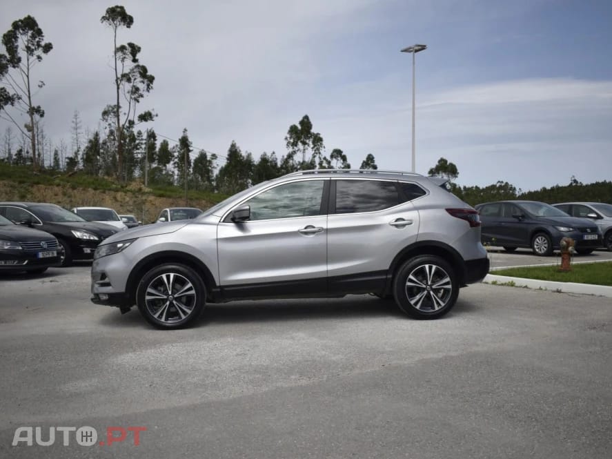 Nissan Qashqai 1.5 dCi N-Connecta