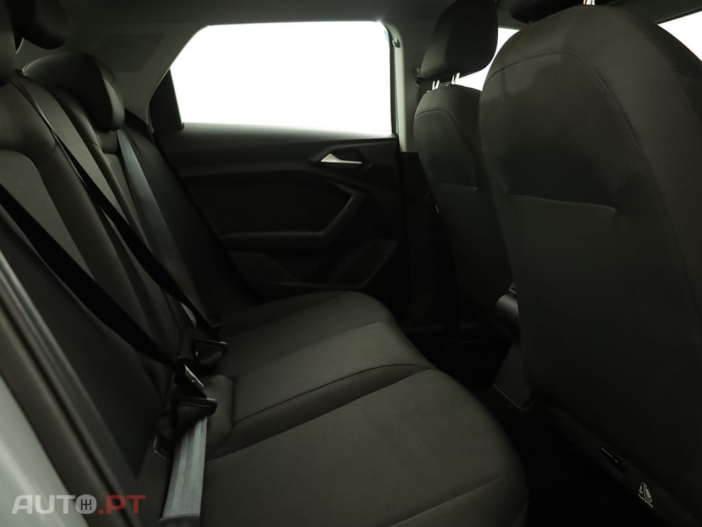 Audi A1 A1 SB 30 TFSI Advanced S tronic