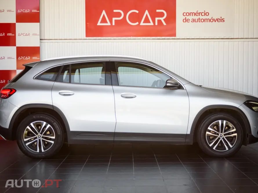 Mercedes-Benz GLA 180 d Style