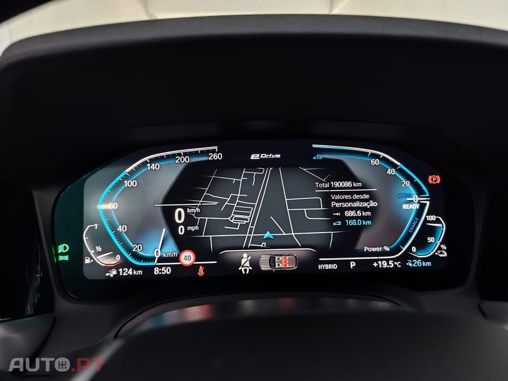 BMW 320 e Touring Auto