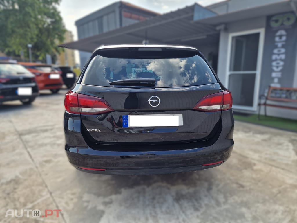 Opel Astra Sports Tourer 1.2T 130cv Nacional 51 mil km