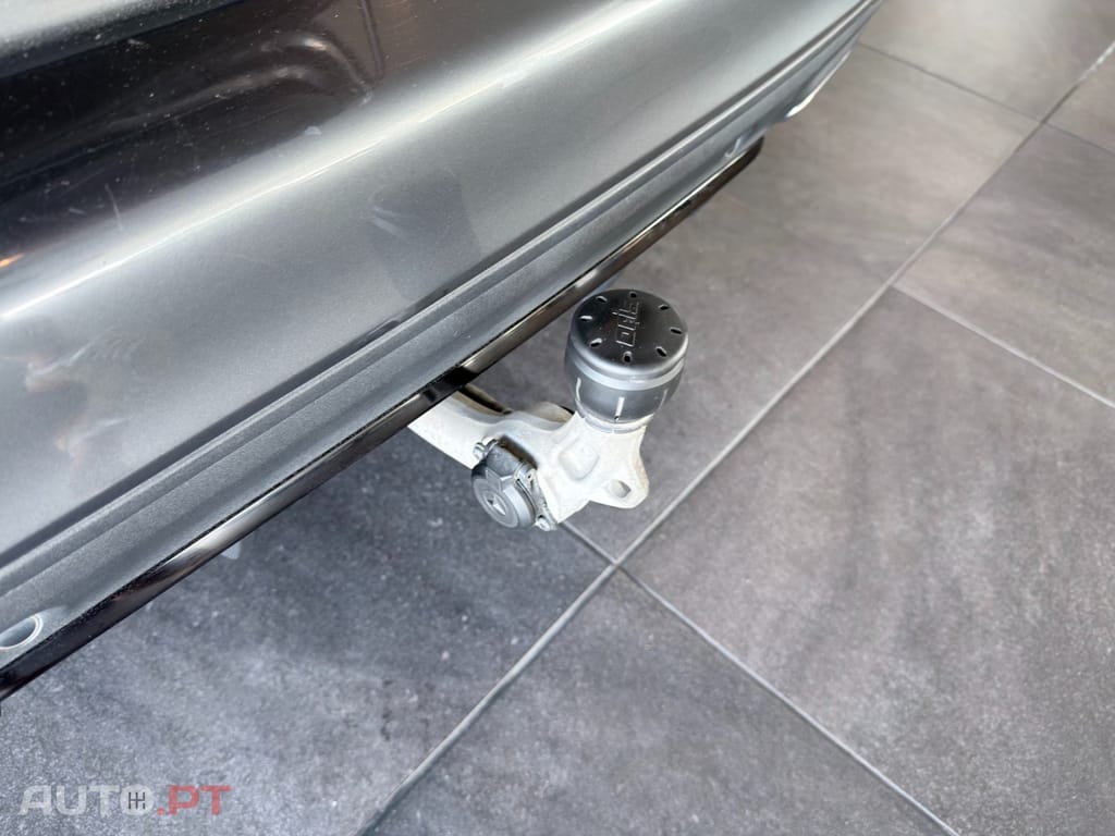 Mercedes-Benz C 300 de AMG Line