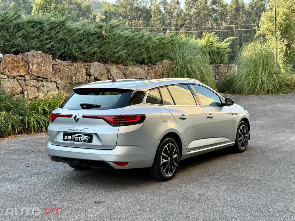 Renault Mégane Sport Tourer 1.5 Blue dCi Limited EDC