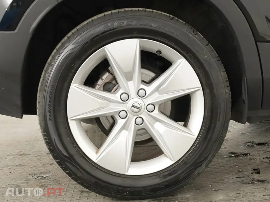 Volvo XC40 1.5 T2 Core Auto