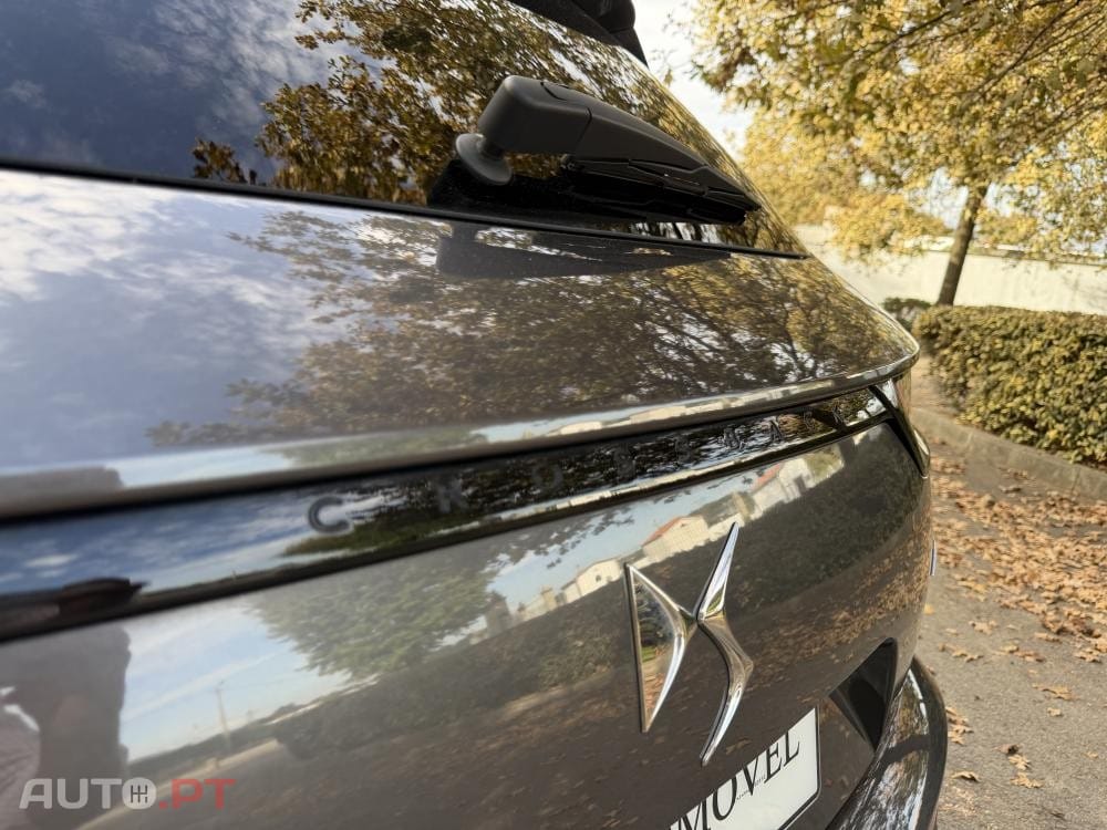 DS DS7 Crossback E-Tense Performance Line+ EAT8