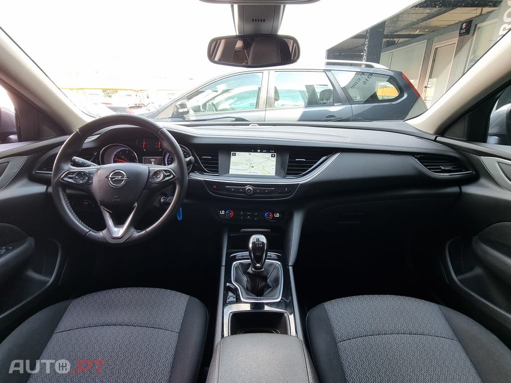Opel Insignia 1.6 CDTi Dynamic