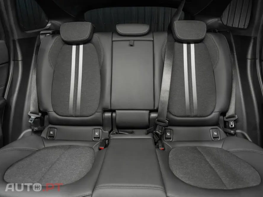 BMW X1 xDrive25e Pack Desportivo M