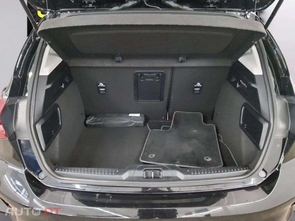Ford Focus 1.5tdci  EB Titanium I.V.A DEDUTÍVEL  