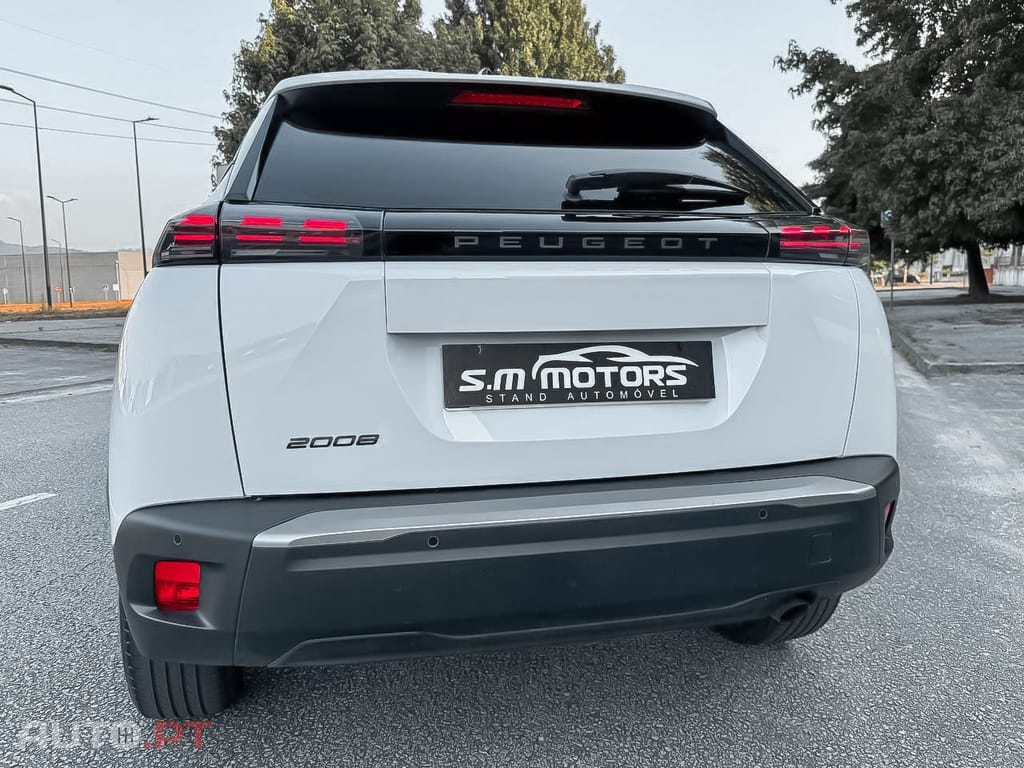Peugeot 2008 1.2 PureTech Allure