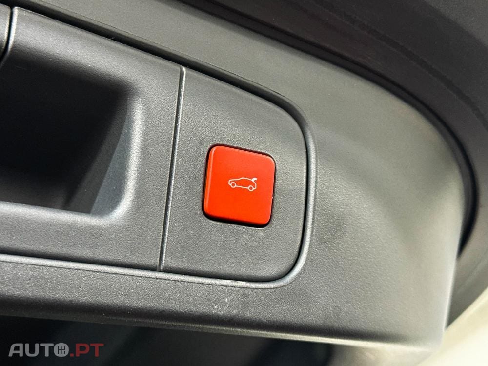 Citroen C5 X 1.6 Hybrid Feel Pack e-EAT8