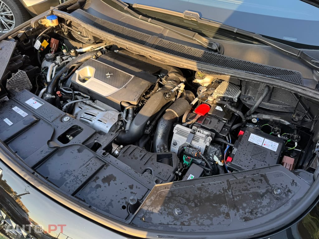 DS DS7 Crossback E-Tense Performance Line EAT8