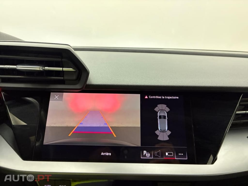 Audi A3 Sportback 40 TFSIe S Tronic Business Line