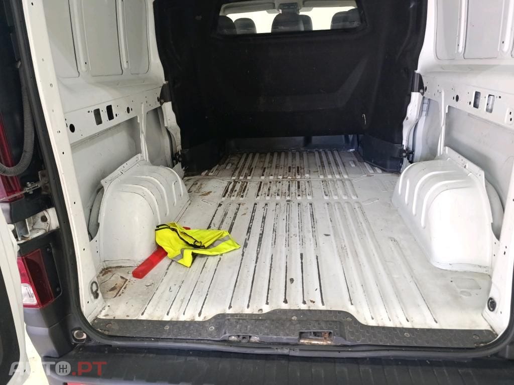 Renault Trafic Misto 2.0 Blue dCi L2H1 IP