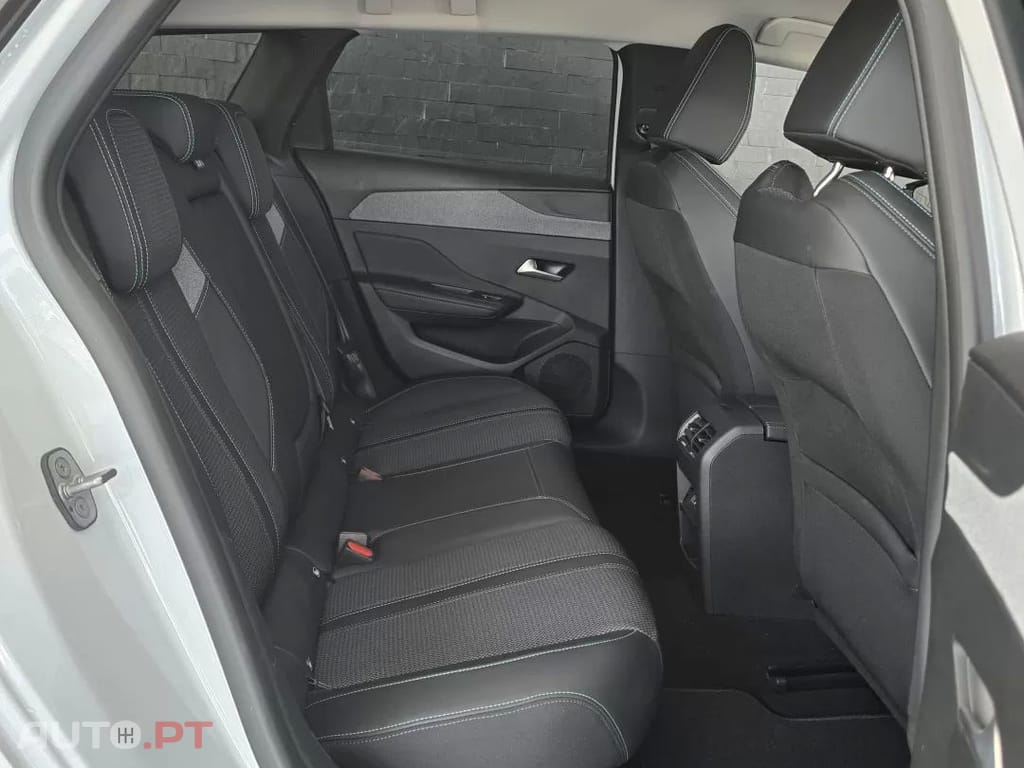 Peugeot 308 SW 1.2 PureTech Allure EAT8