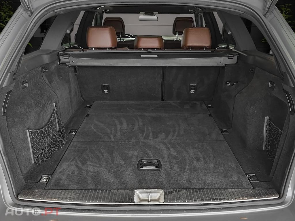 Mercedes-Benz E 350 CDI Avantgarde BlueEfficiency