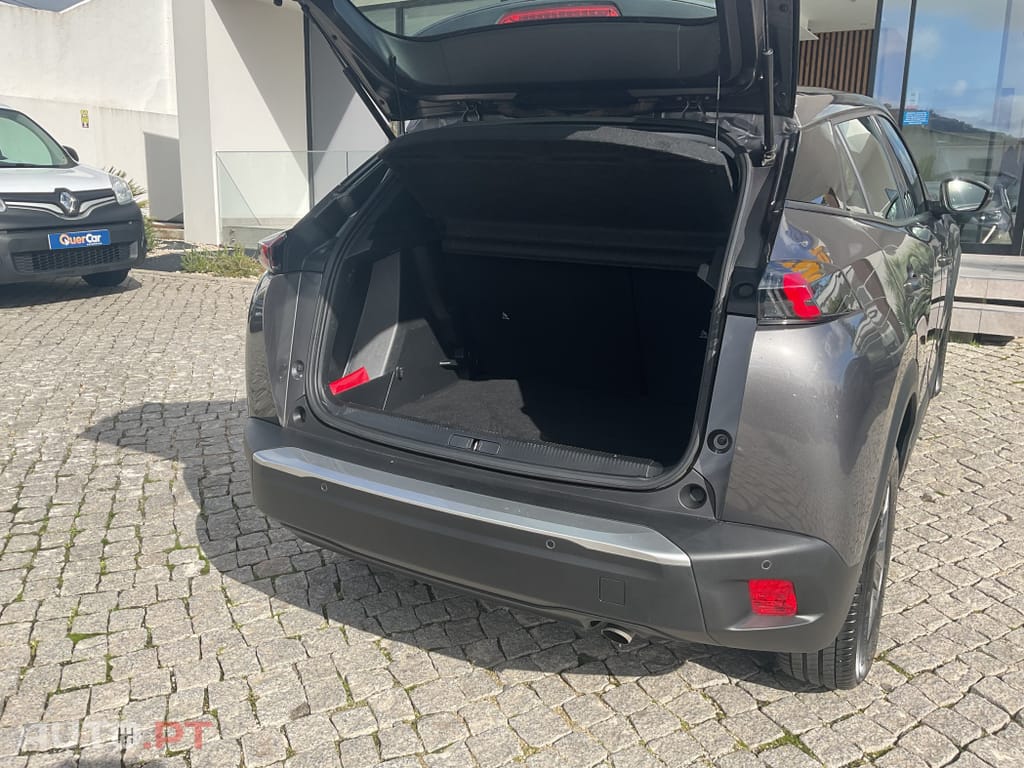 Peugeot 2008 1.2 PureTech Active Pack