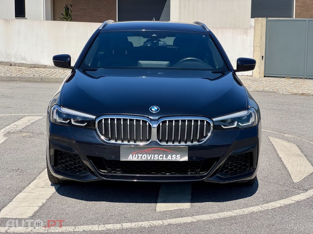 BMW 530 e Pack Desportivo M
