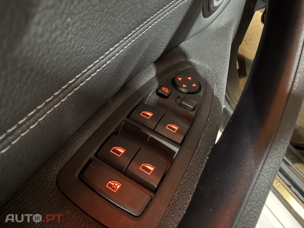 BMW X1 25 e xDrive Pack M