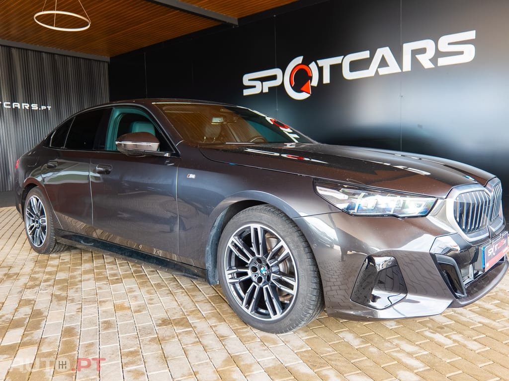 BMW 520 d Pack Desportivo M