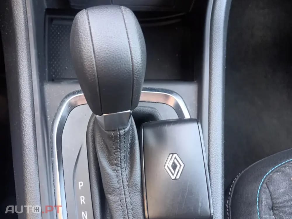Renault Captur 1.6 E-Tech Full Hybrid Techno