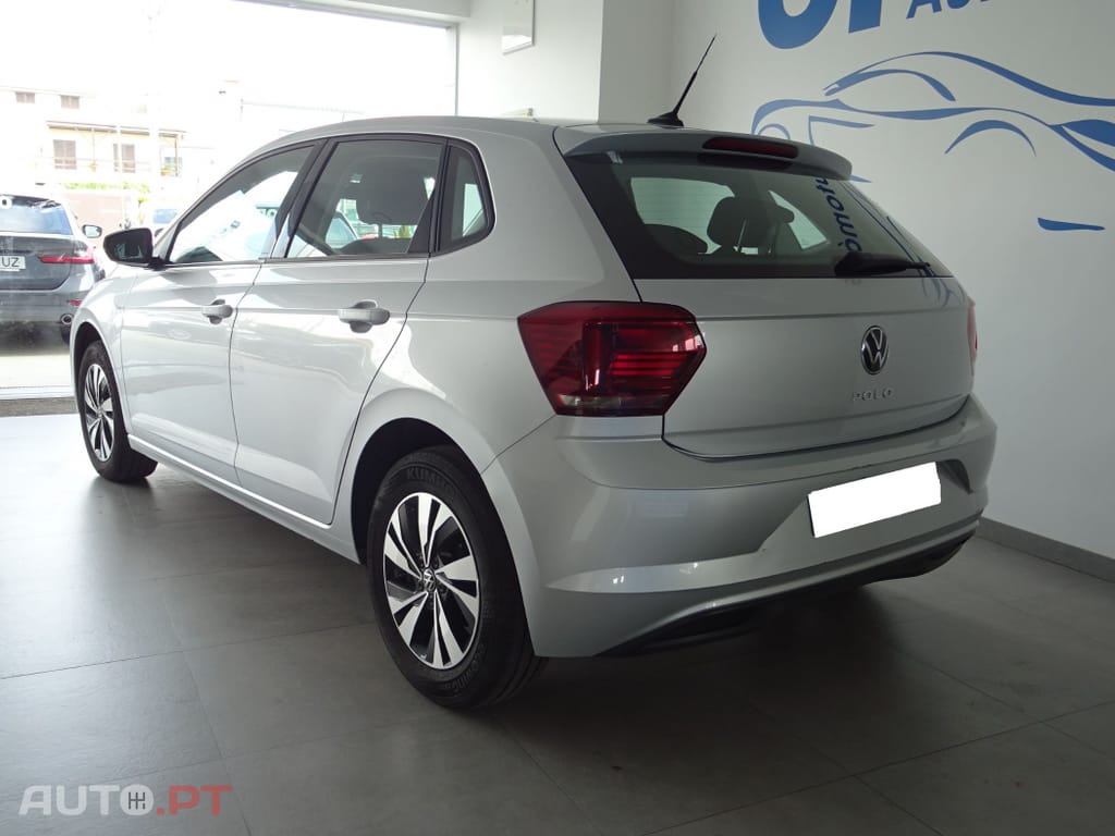 Volkswagen Polo 1.0 Confortline